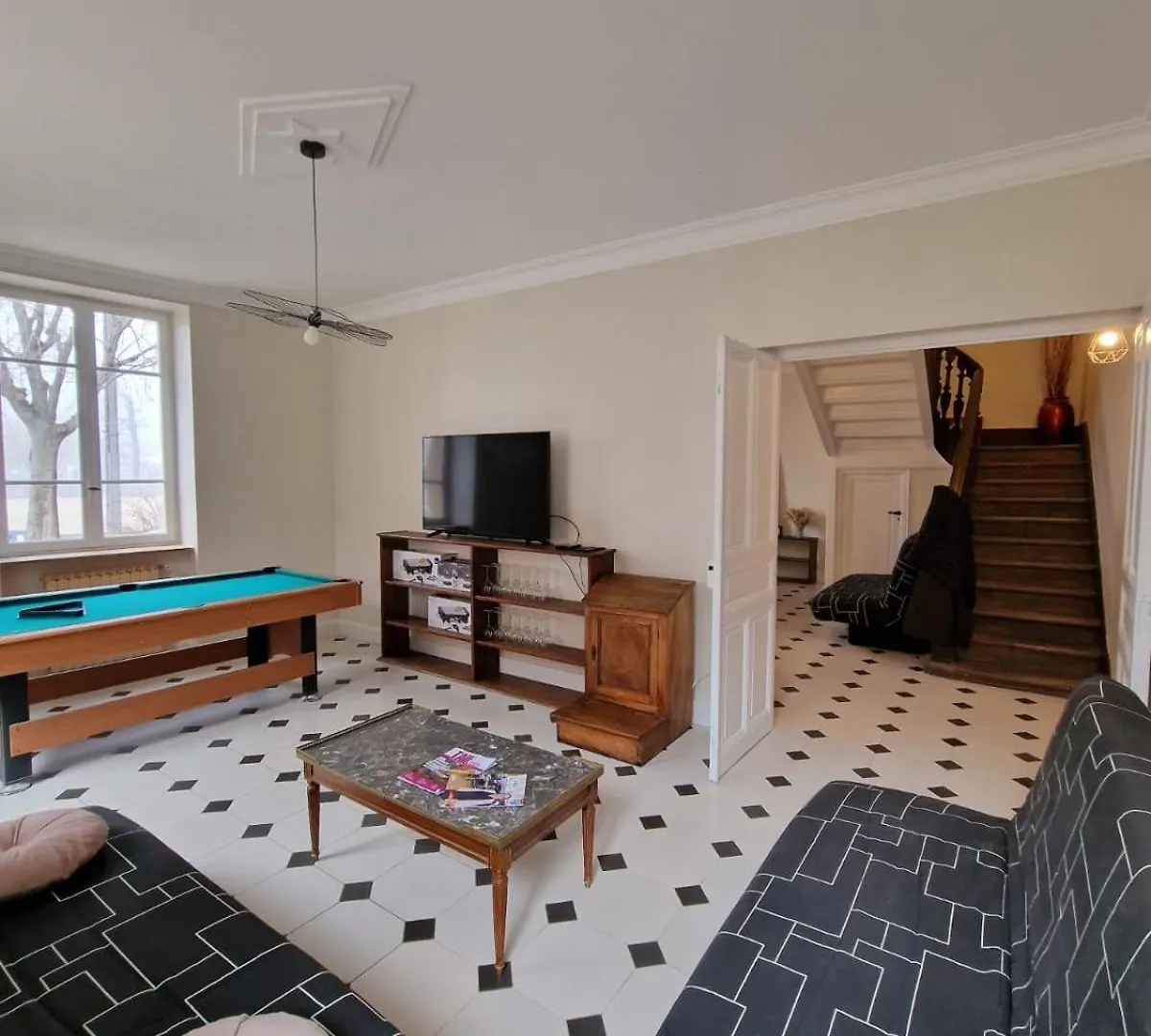 Grande Maison Tain l'Hermitage: Spacious 5-Bedroom Villa with Billiards Tournon-sur-Rhone 0*,