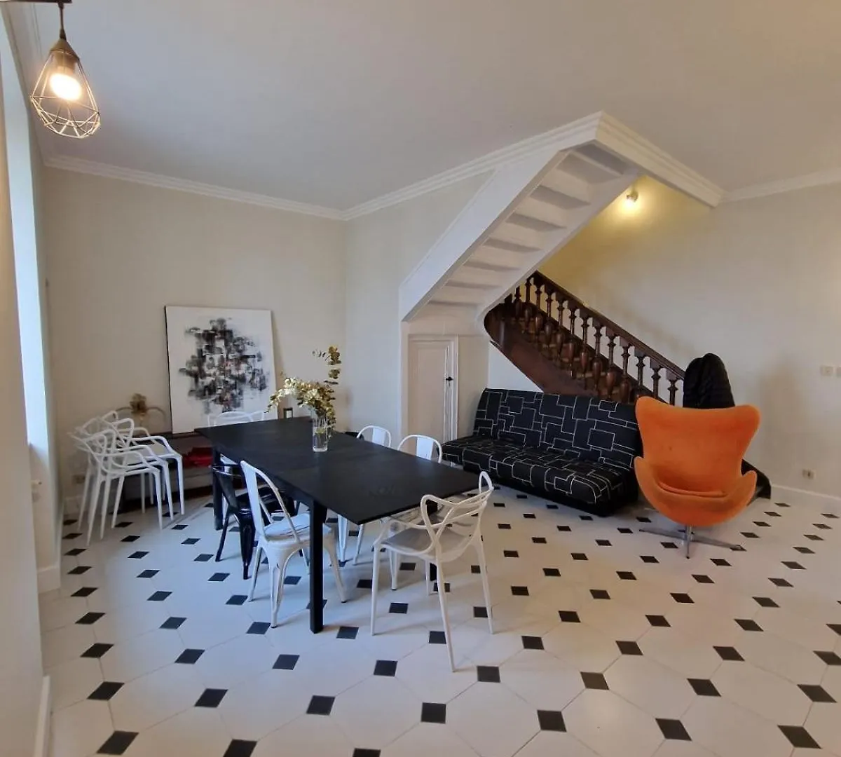 Grande Maison Tain l'Hermitage: Spacious 5-Bedroom Villa with Billiards Tournon-sur-Rhone Holiday home